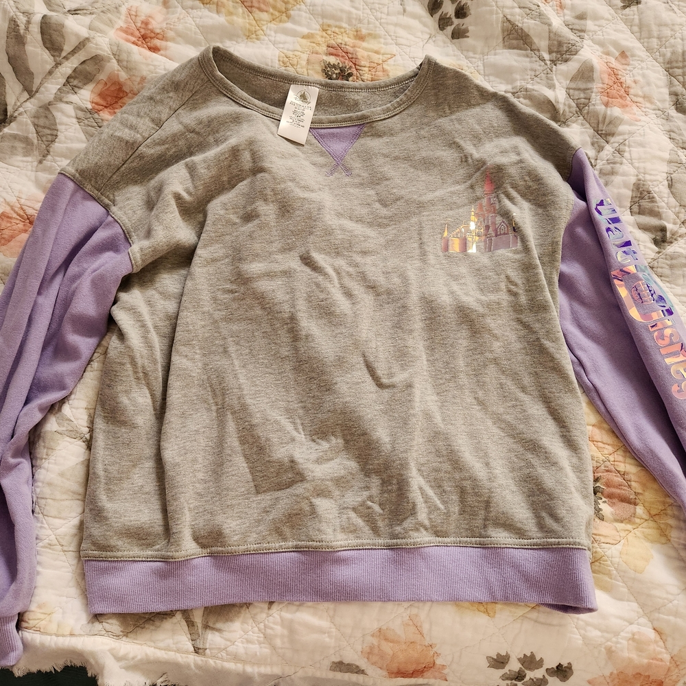 EUC - XL Disney Sweater